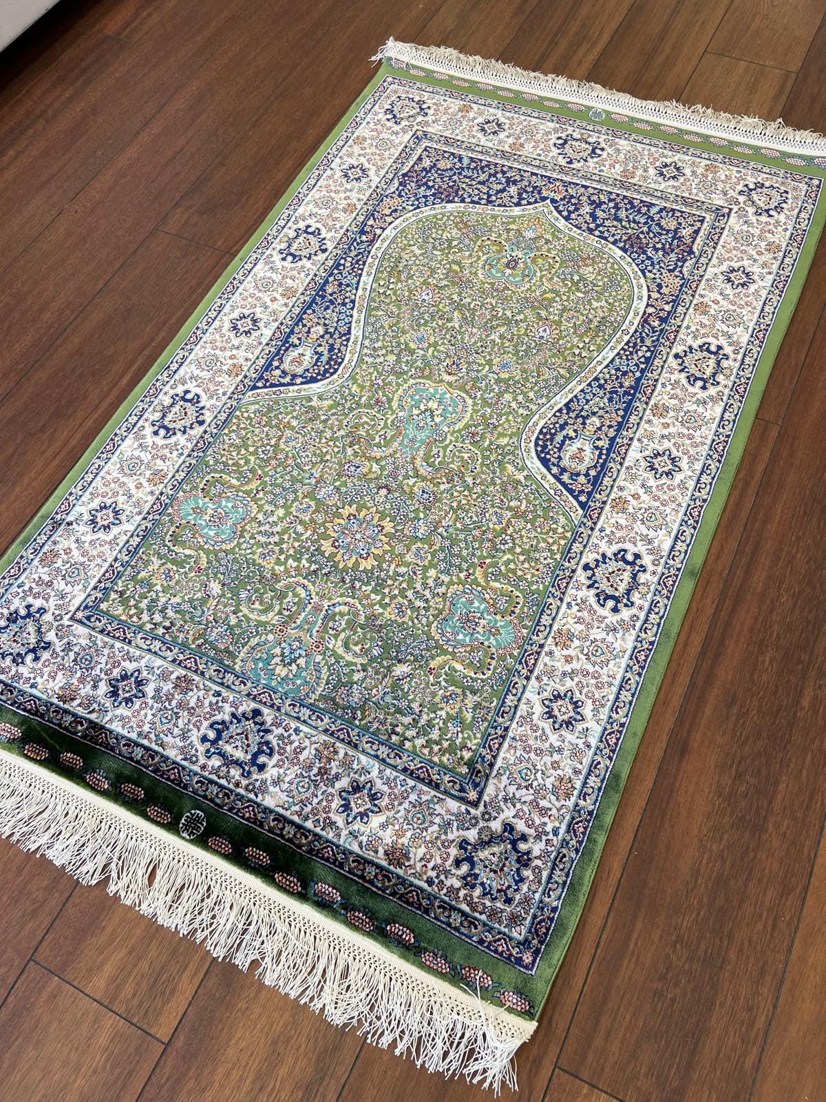 Bamboo Prayer Rug with Silk Fringes: Soft Seccade Carpet