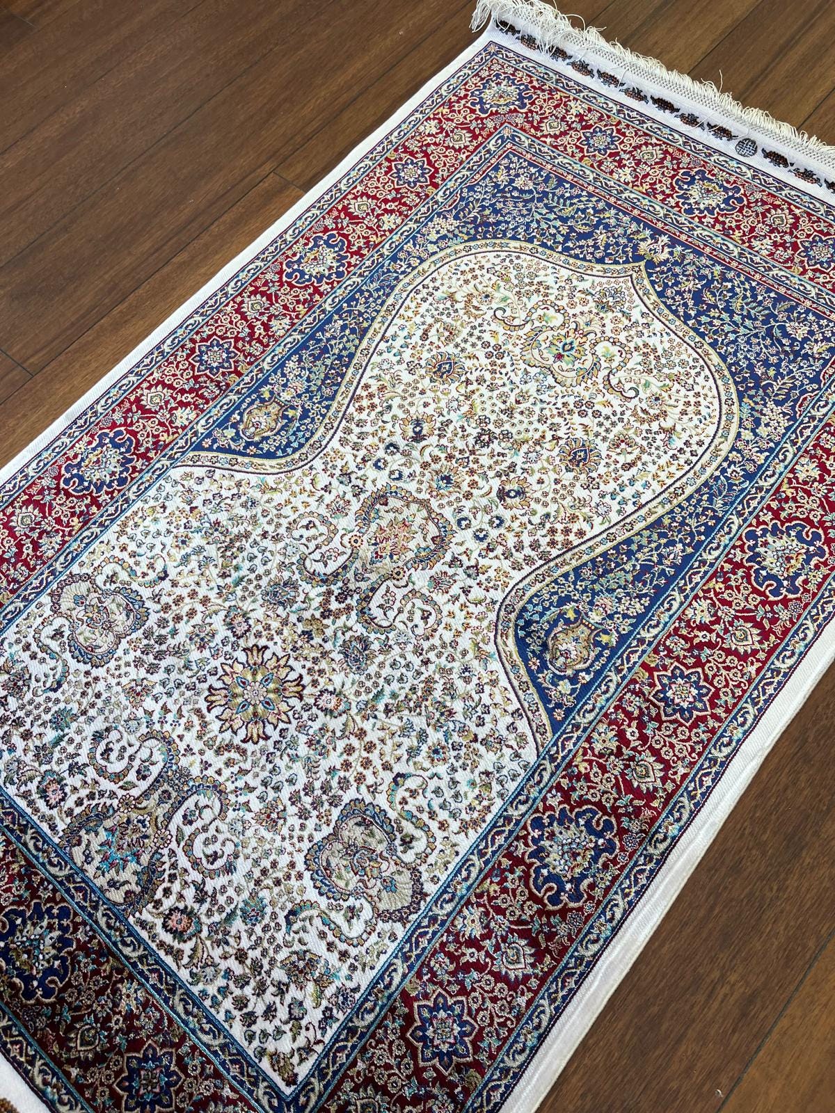 Bamboo Prayer Rug with Silk Fringes: Soft Seccade Carpet