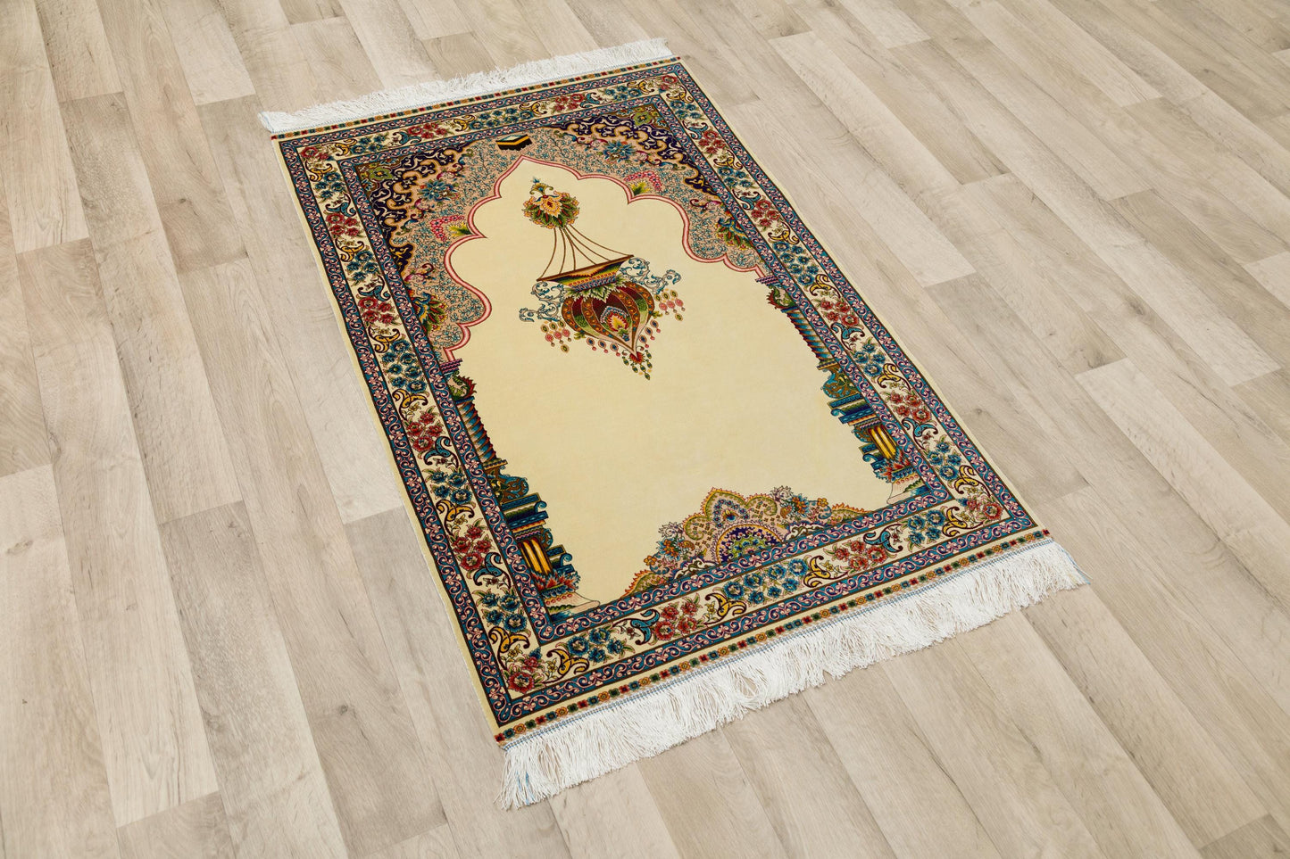 Luxury Silk-Look Prayer Rug: Islamic Mihrab Design, Machine Woven
