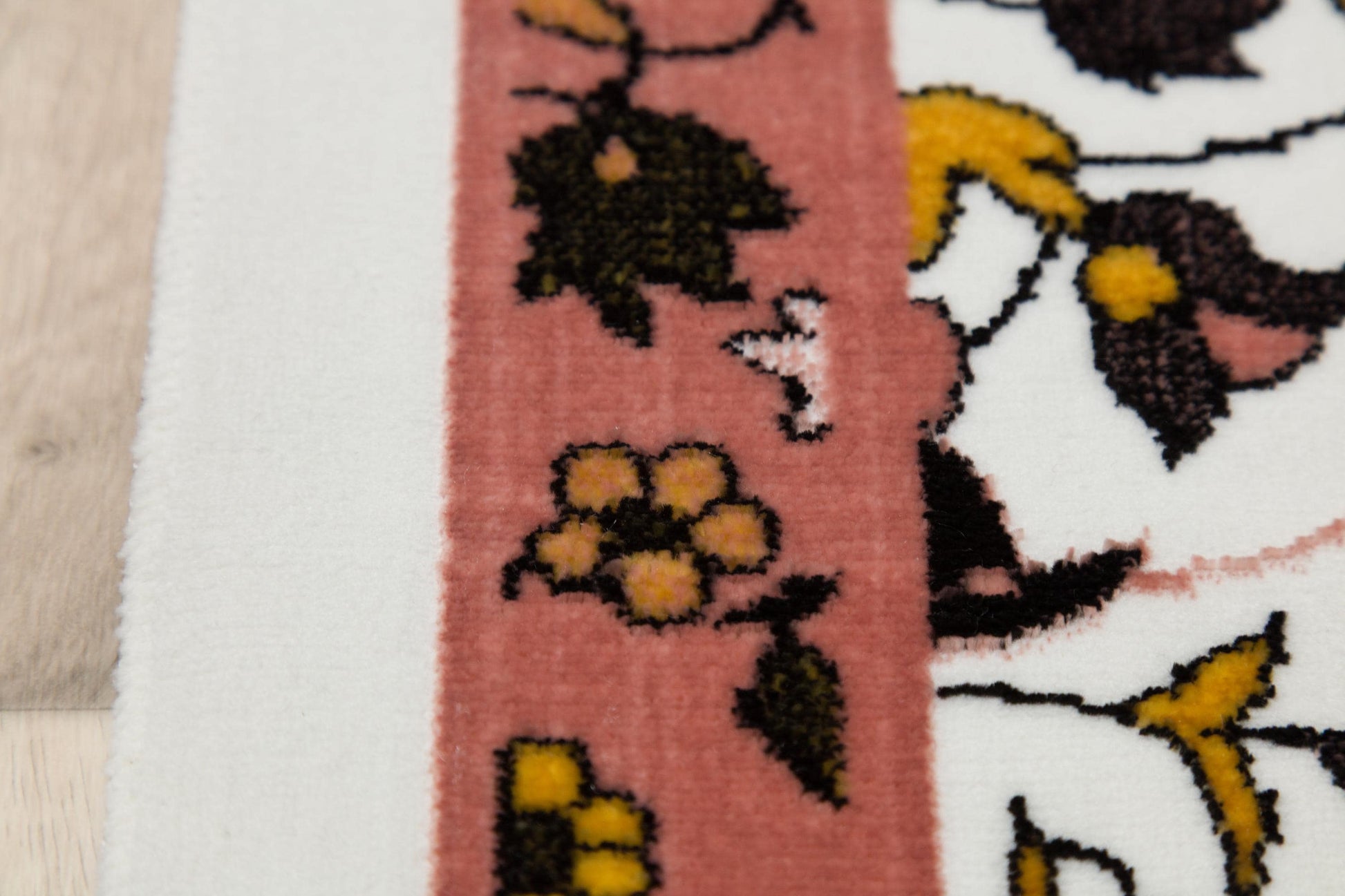 Floral Turkish Prayer Rug: Ivory & Pink Seccade, Arch Design