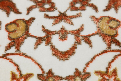 Floral Turkish Prayer Rug: Elegant Mihrab Design - Made in Türkiye