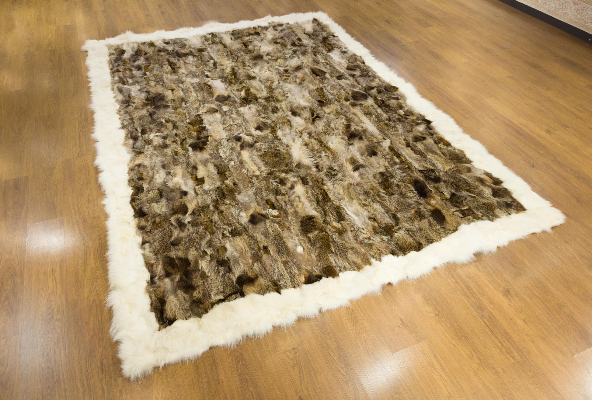 Customizable 8'x12' Leather Rug: Faux or Real Fur Options for Bedroom, Living Room, Nursery