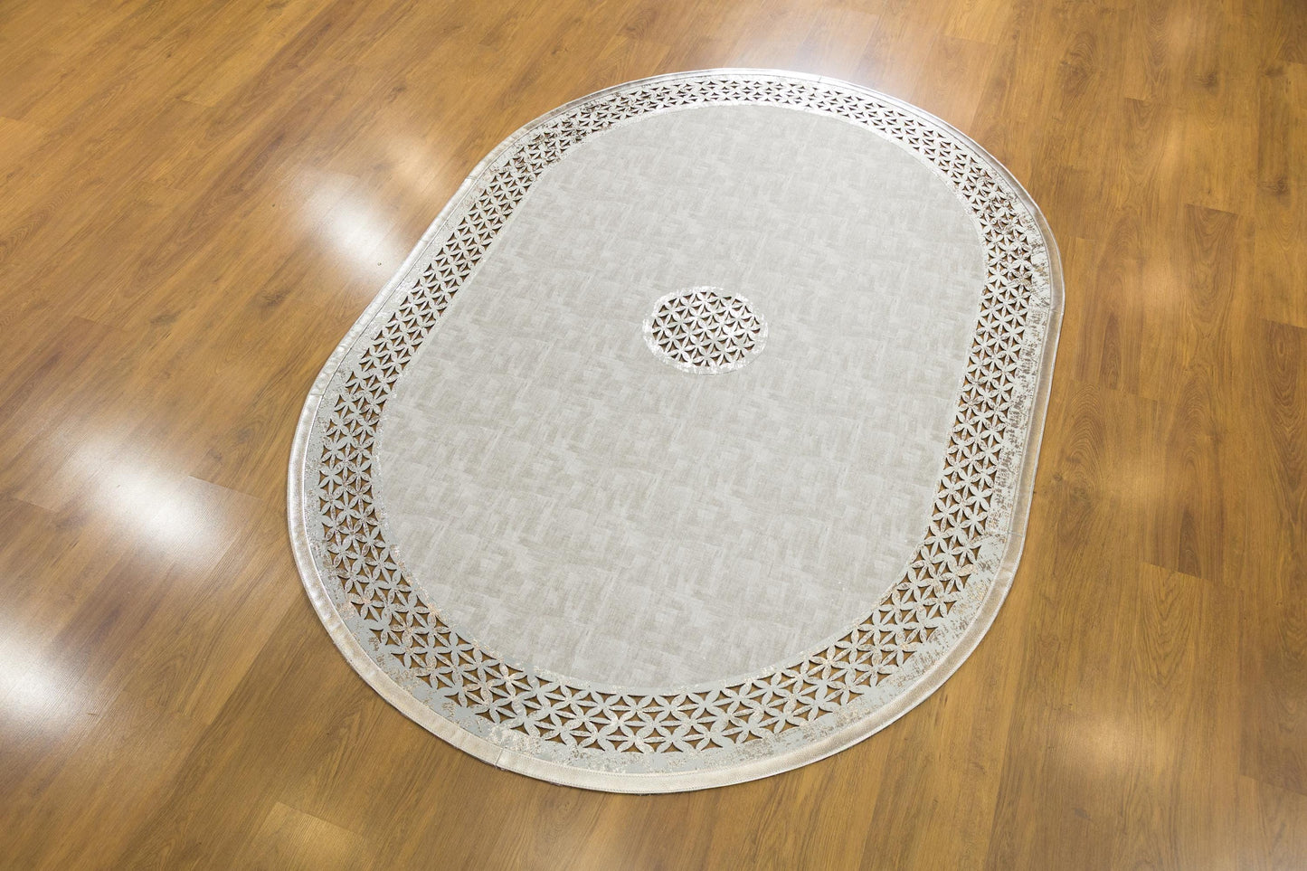 5x7ft, Oval Laser Cut Faux Leather Rug – Turkish Artificial Leather Carpet with Geometric Border