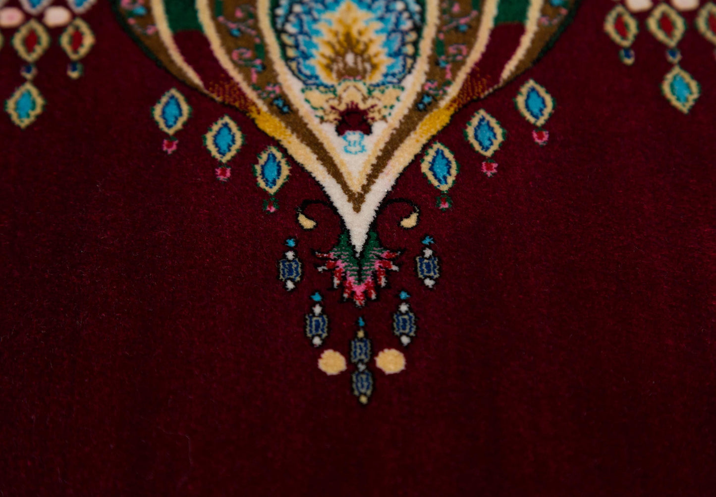 Red Silk-Look Turkish Prayer Rug: Islamic Floral Lantern Design