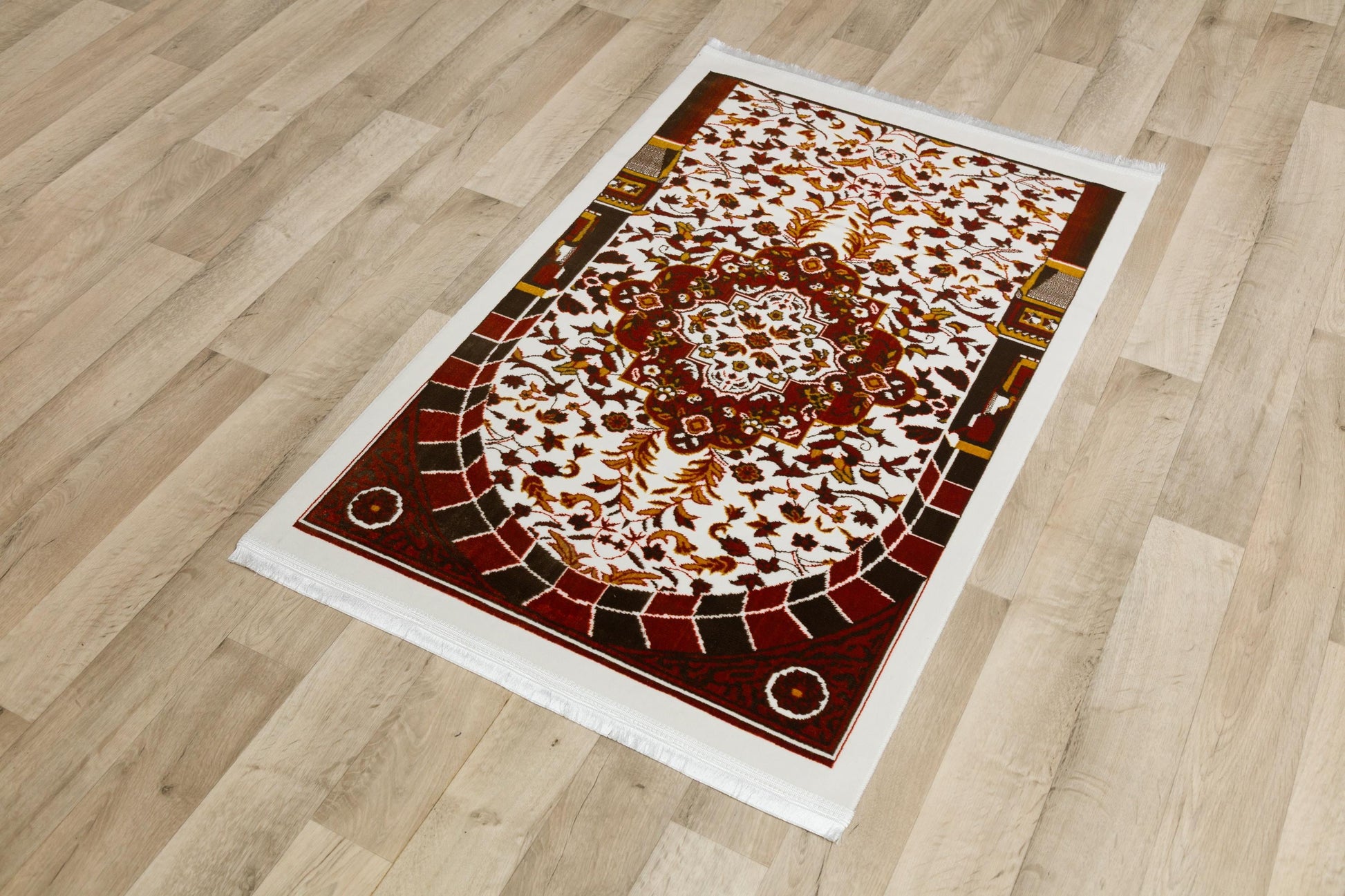 Floral Turkish Prayer Rug: Elegant Mihrab Design - Made in Türkiye