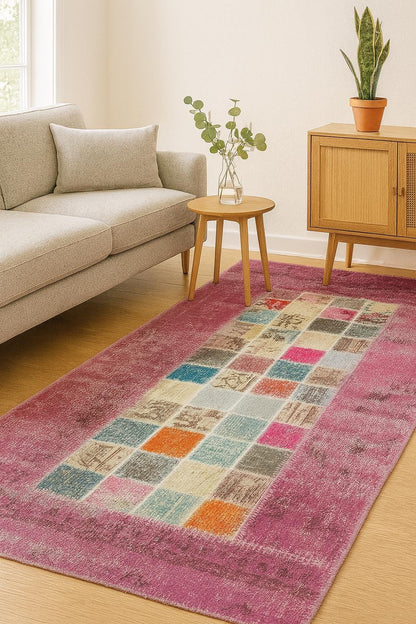 Handmade Wool Turkish Patchwork Rug: Pink Bohemian Vintage Area Rug