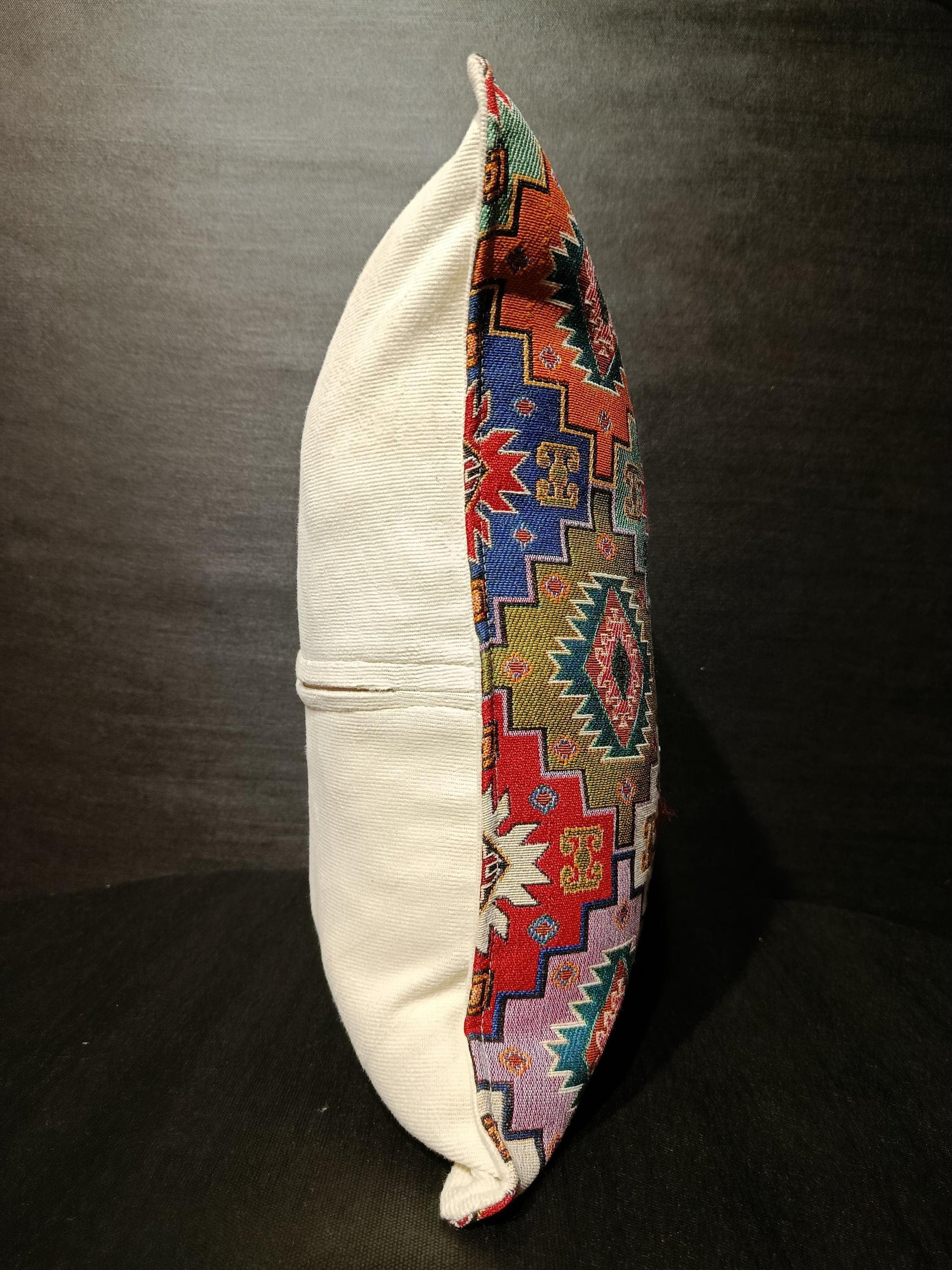 Colorful Kilim Pattern Throw Pillow – Bohemian Tribal Geometric Cushion Cover