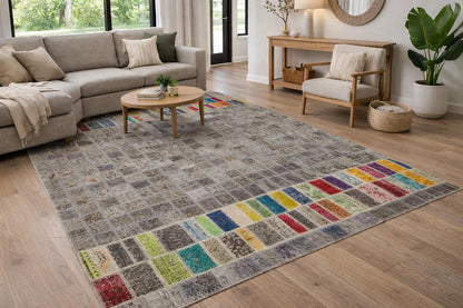 Handmade Patchwork Wool Turkish Rug - 5'x8' Bohemian Area Rug