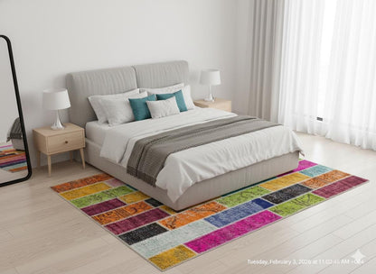 Handmade Patchwork Turkish Rug: Bohemian Wool Area Rug (5'x8' ft)