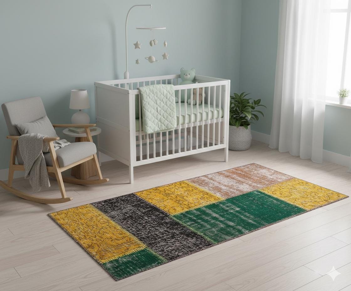 Handmade Wool Patchwork Runner Rug: Bohemian Turkish Rug (2.6x5.5 ft)