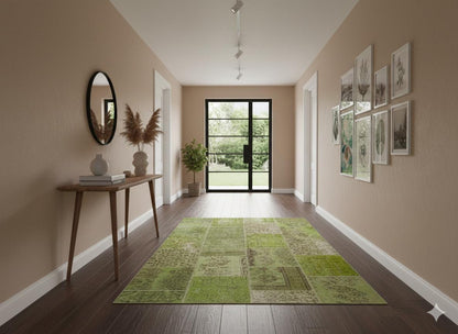 Handmade Green Patchwork Rug: Bohemian Wool Area Rug (6.5x9.8 ft)