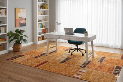 Handmade Wool Patchwork Rug: Bohemian Turkish Area Rug (5.2x7.5 ft)