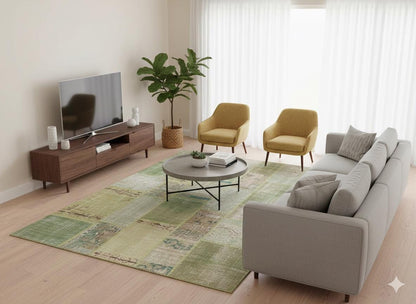 Green Patchwork Wool Rug: Handmade Turkish Bohemian Carpet (6.5x9.8 ft)