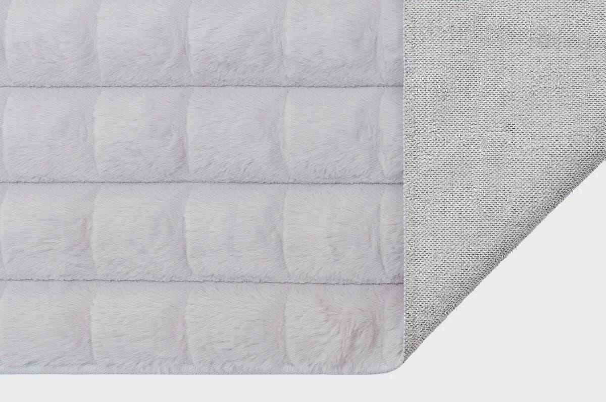 Silver Soft Fur Rug: Soft Washable Plush Carpet