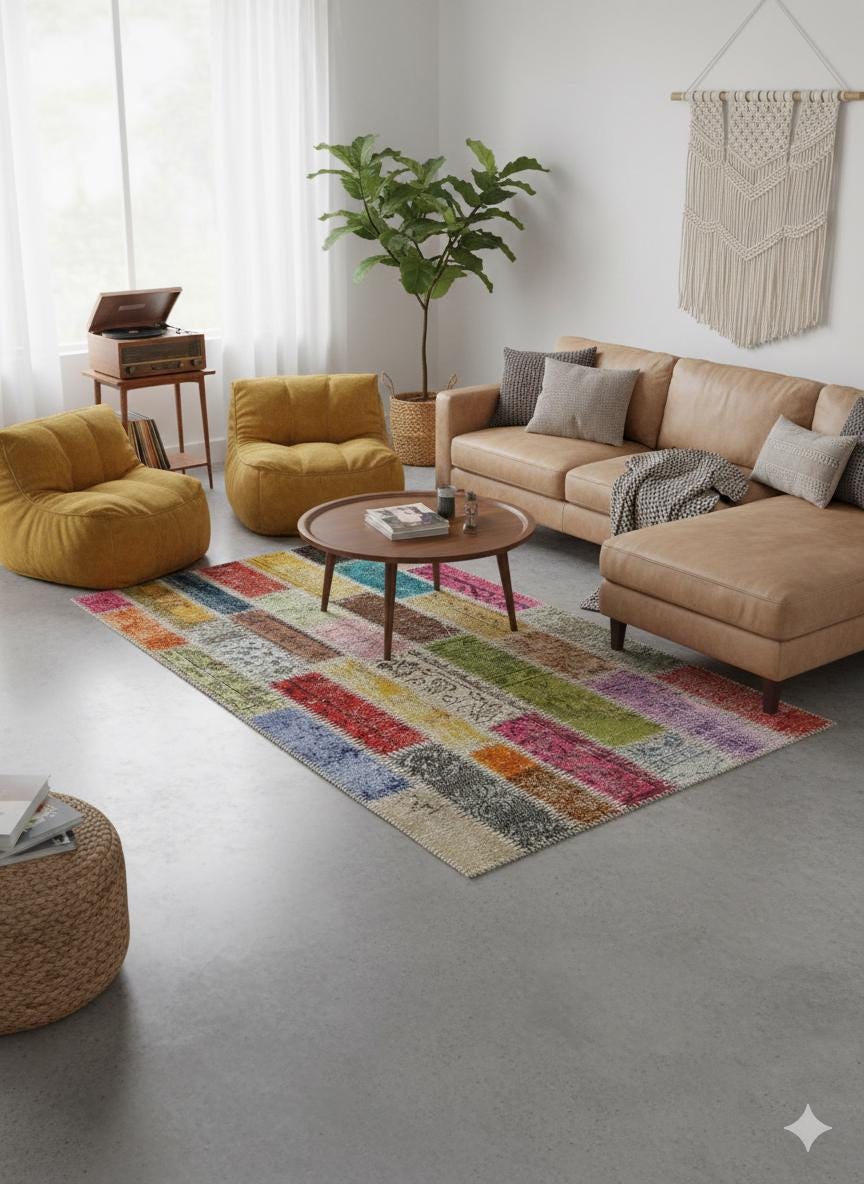 Handmade Wool Patchwork Turkish Rug: Bohemian Runner Rug (2.6x4.9 ft)
