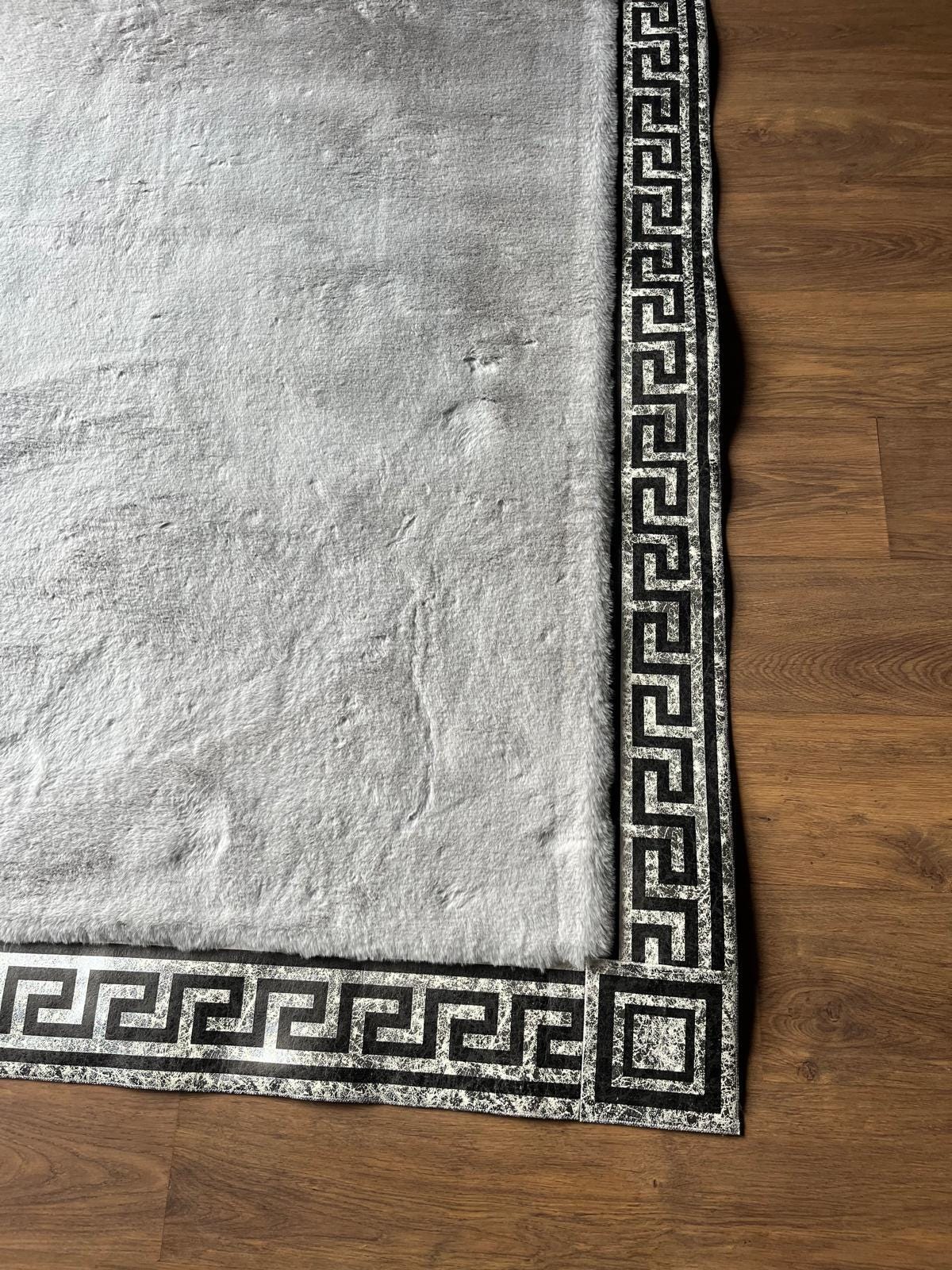 Silver Faux Leather Rug 5x7ft: Modern Minimalist Turkish Area Rug